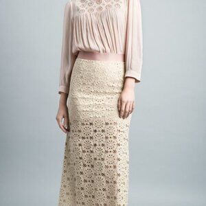 Smythe Lace Pencil Skirt